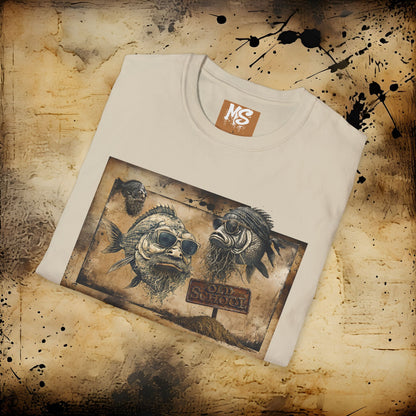 Vintage-Inspired Graphic Tee with Cool Fish Design - Perfect for Nature Lovers