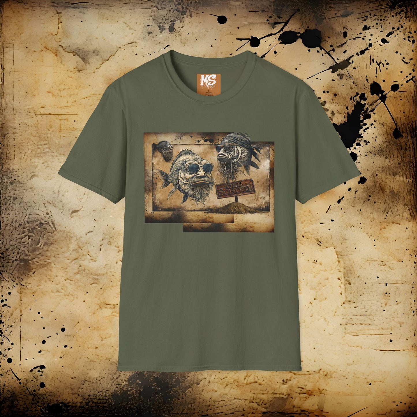 Vintage-Inspired Graphic Tee with Cool Fish Design - Perfect for Nature Lovers